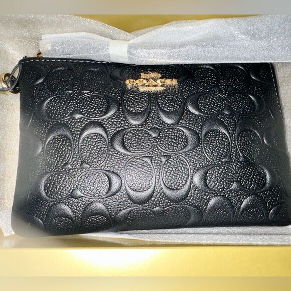 Coach Boxed Corner Zip Wristlet In Signature Leather - Picture 4 of 10